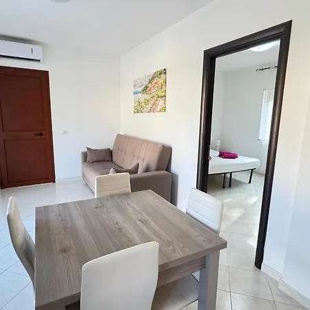 Apartament Pizzo Club Two Bed 86f Fondaco Vecchio